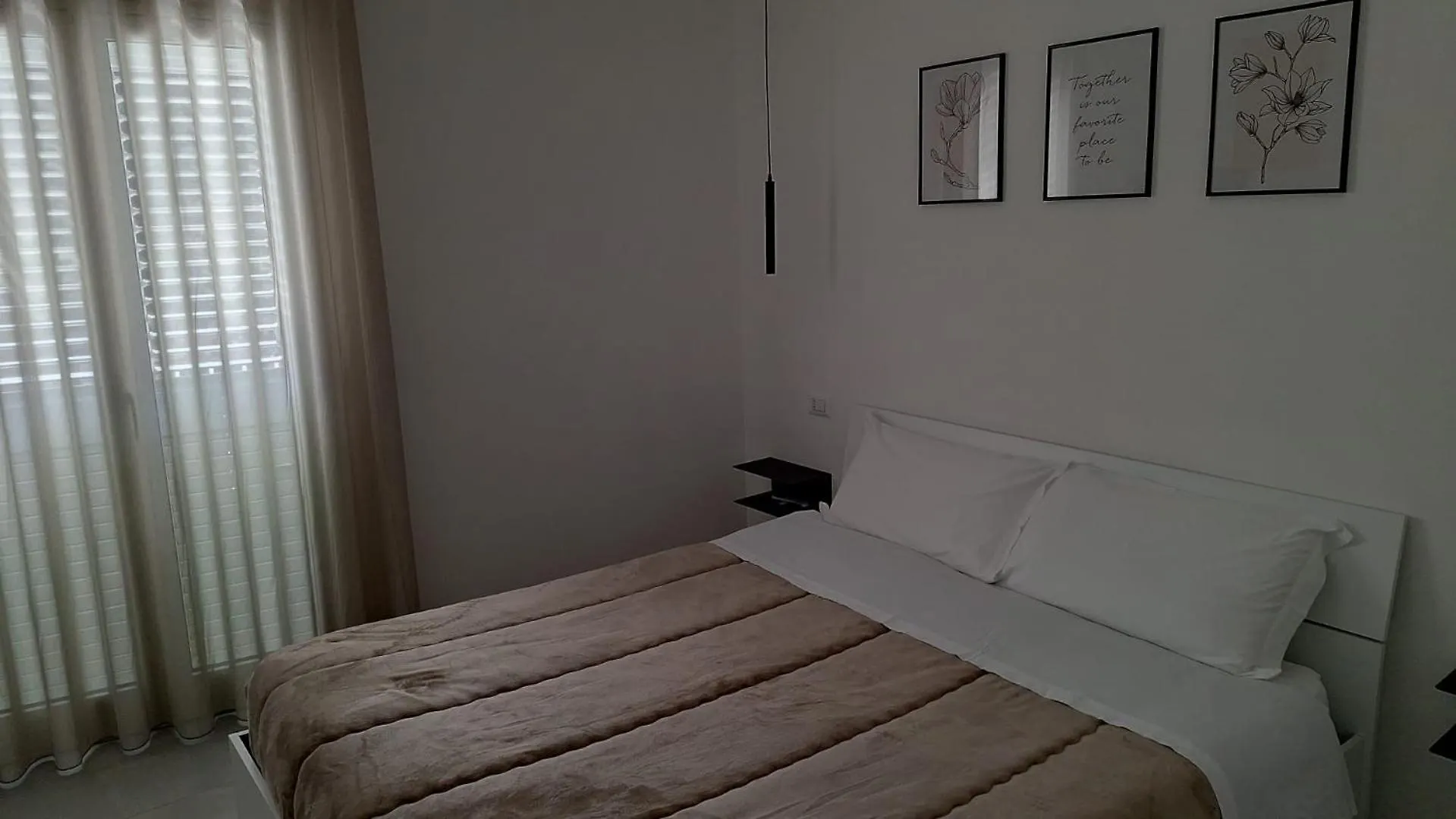 A Casuzza Βίλα Μόντικα Ιταλία